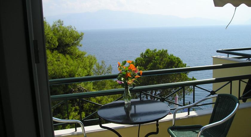 Aliki Hotel Nikiana Bagian luar foto