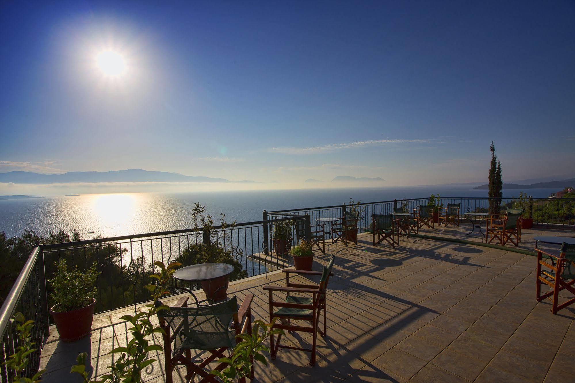 Aliki Hotel Nikiana Bagian luar foto